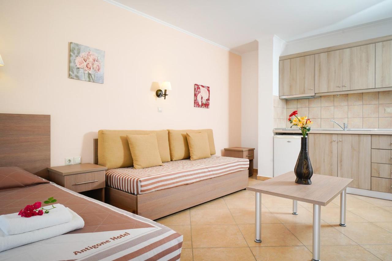 Aparthotel Antigone