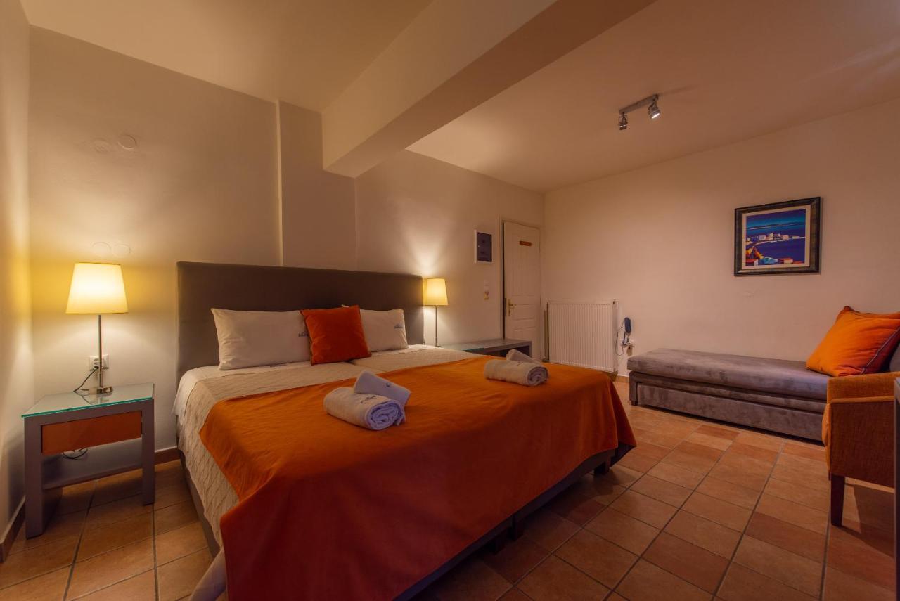 Kastro Maini 3*