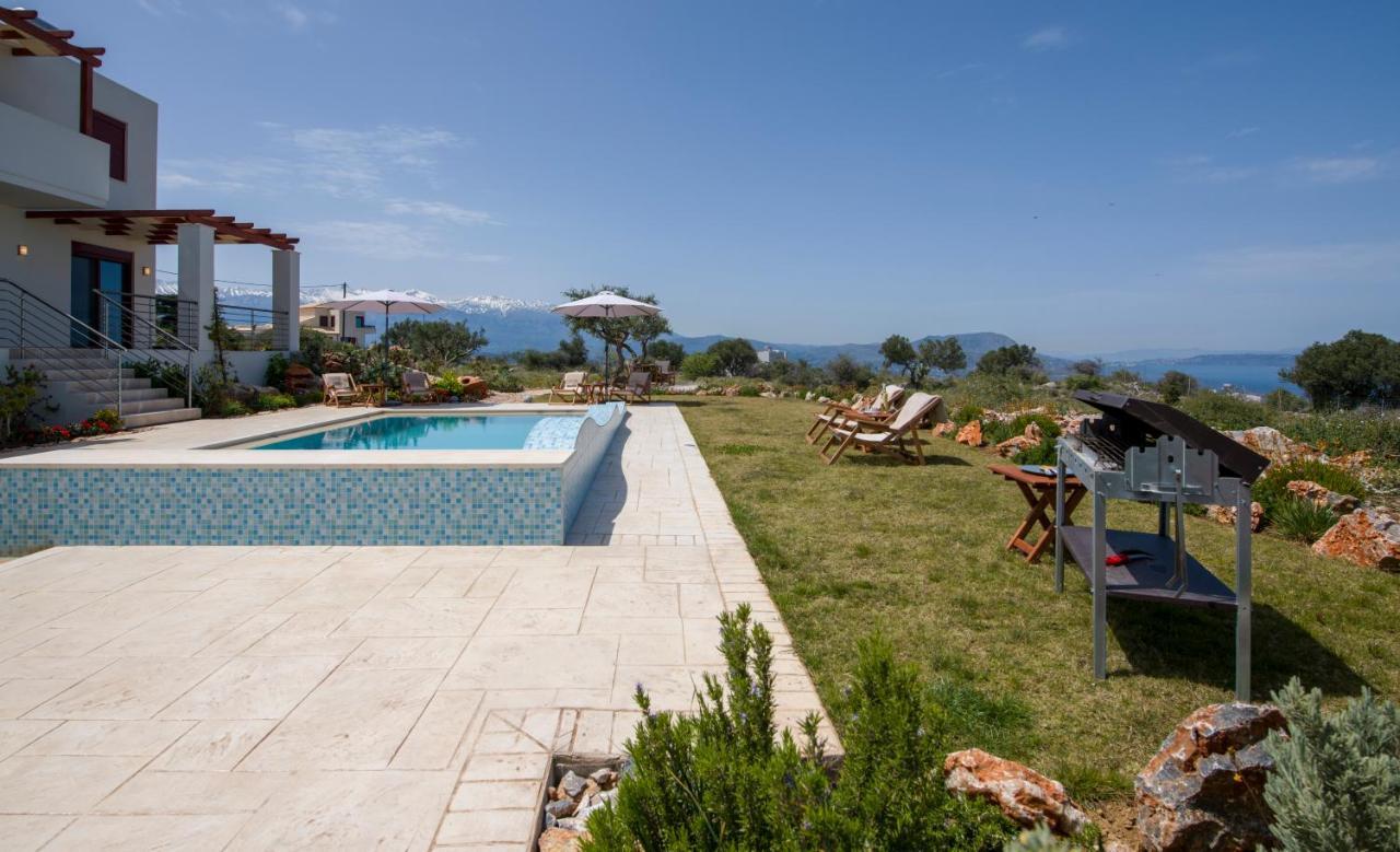 Phenωmena Apartment *