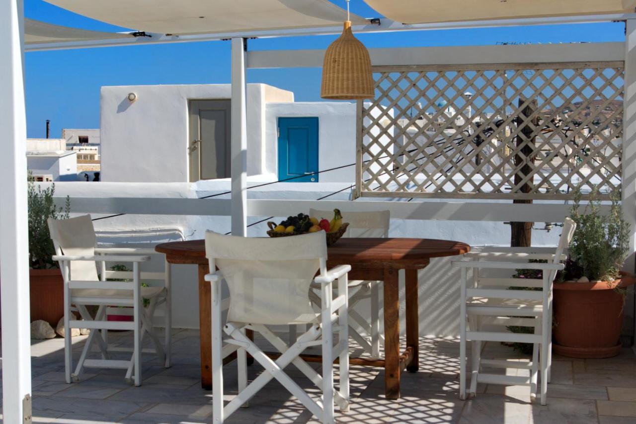 White Cycladic Town House With Sea Vew Parikia (Paros)