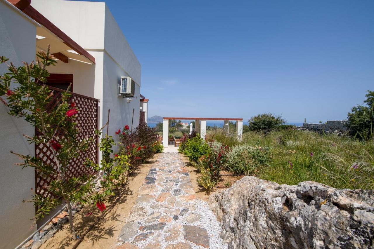 Phenωmena Apartment *