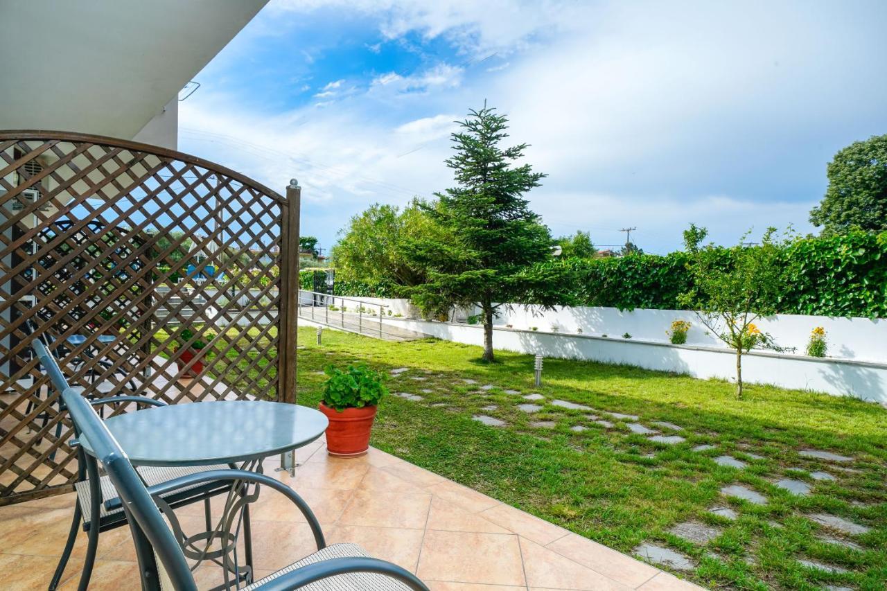 Antigone Aparthotel