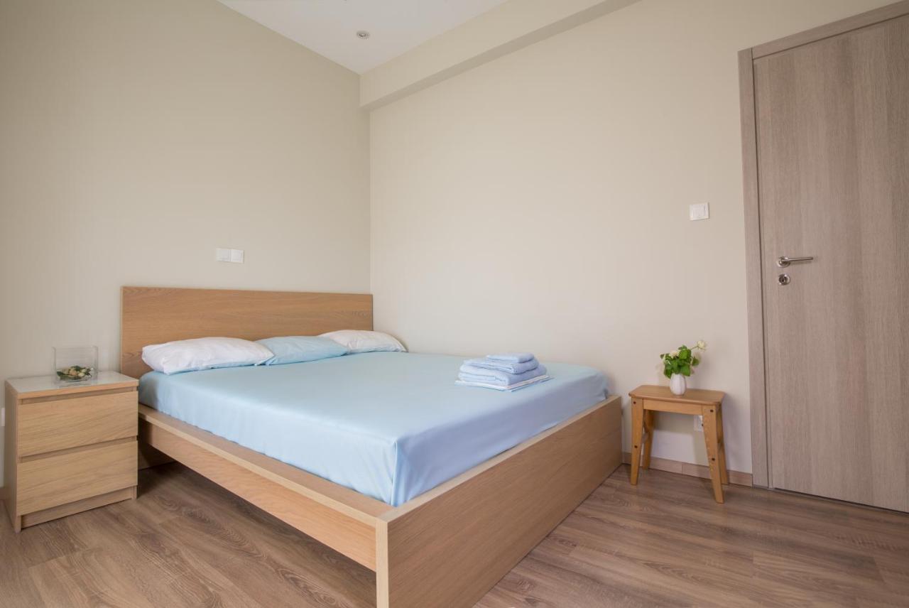 Cosy With Terrace Near Metro Station Apartment Athens