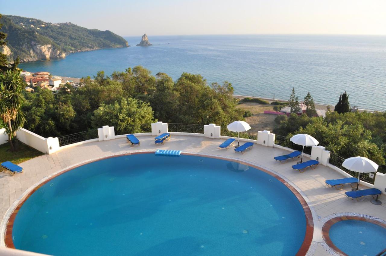 Natalia B With Panoramic Sea Views Of Agios Gordios Bay Apartment