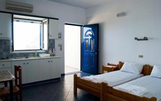 Pantheon Studios Apartment