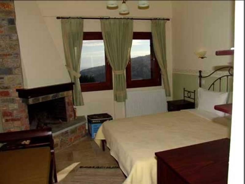Erotas 3* Agios Dimitrios (Magnesia)
