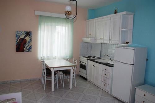 Apartment Castro Paralio Astros