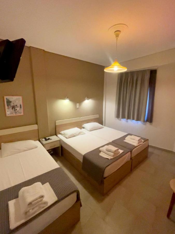 Afrodite 3* Neoi Poroi