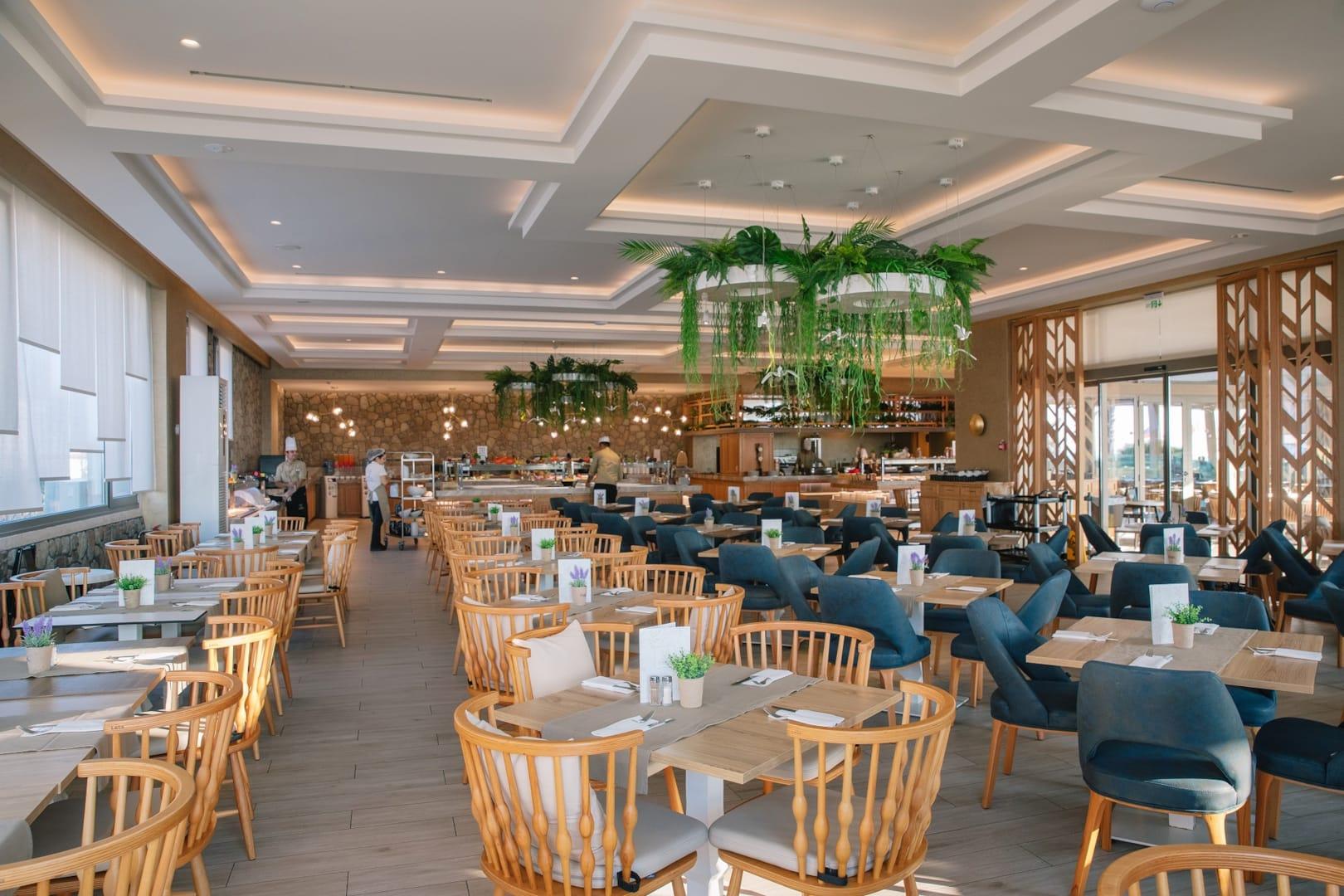 Almyros Hotel