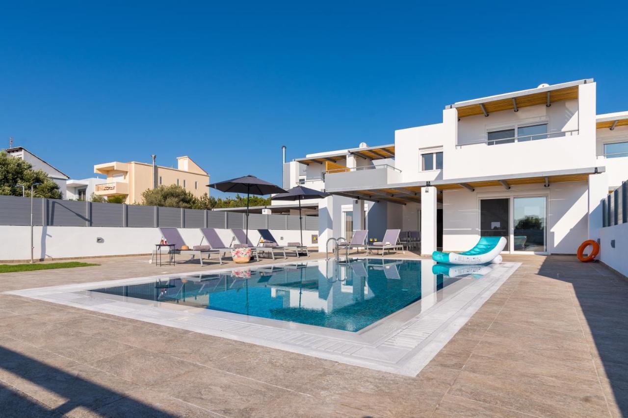 Villa South *