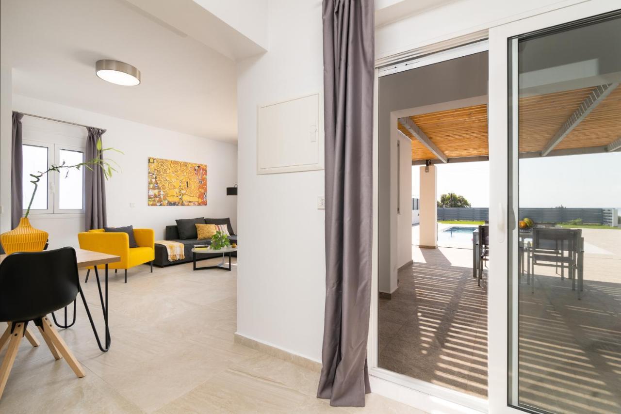 Villa South *