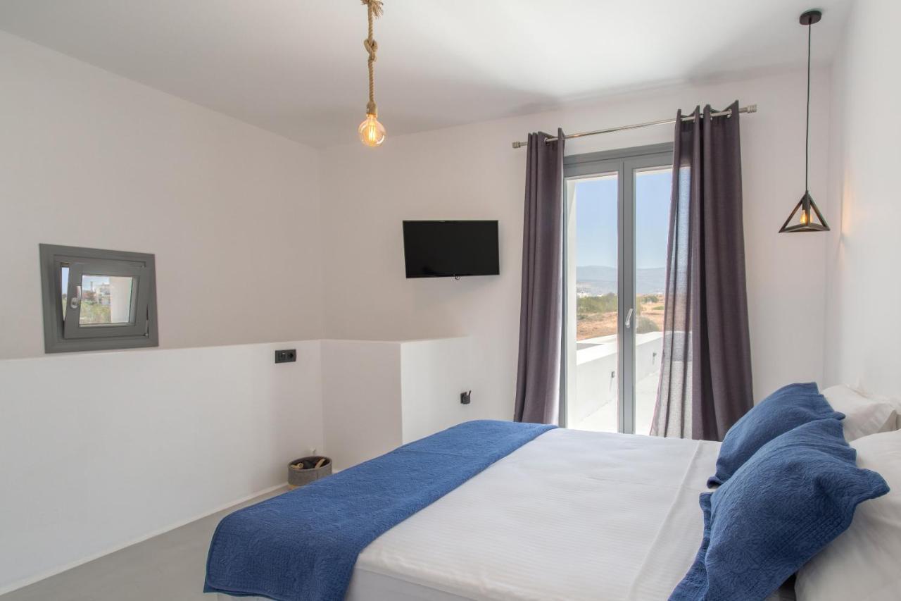 Bluebell Sunrise Parikia (Paros)