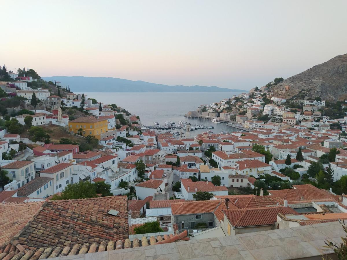 Hydra's View House Holiday home *