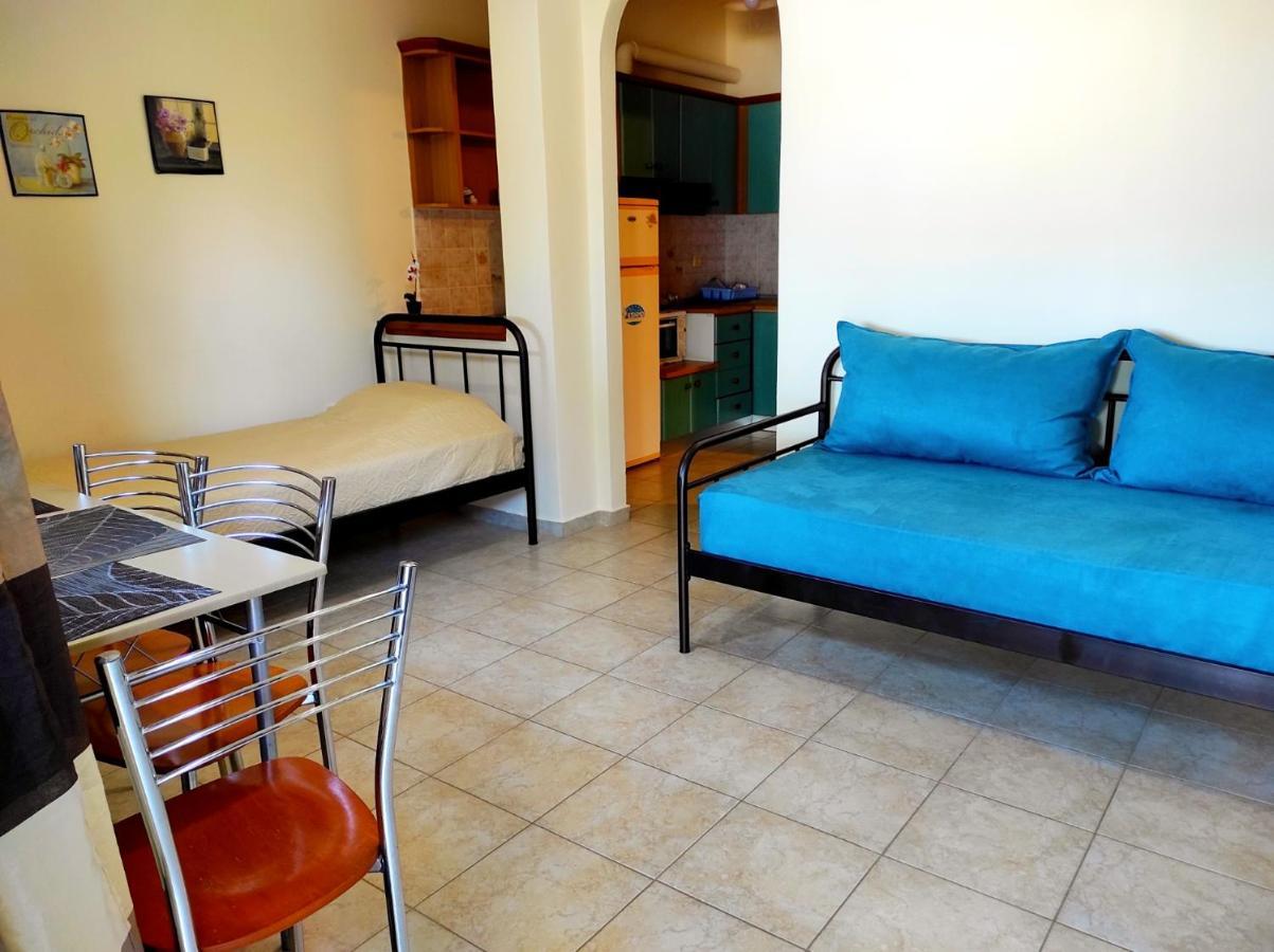 Apartment Limanaki *