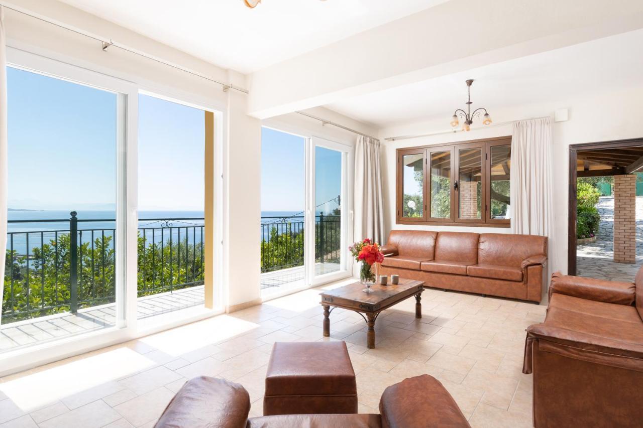 Villa Andonis Nisaki (Corfu)