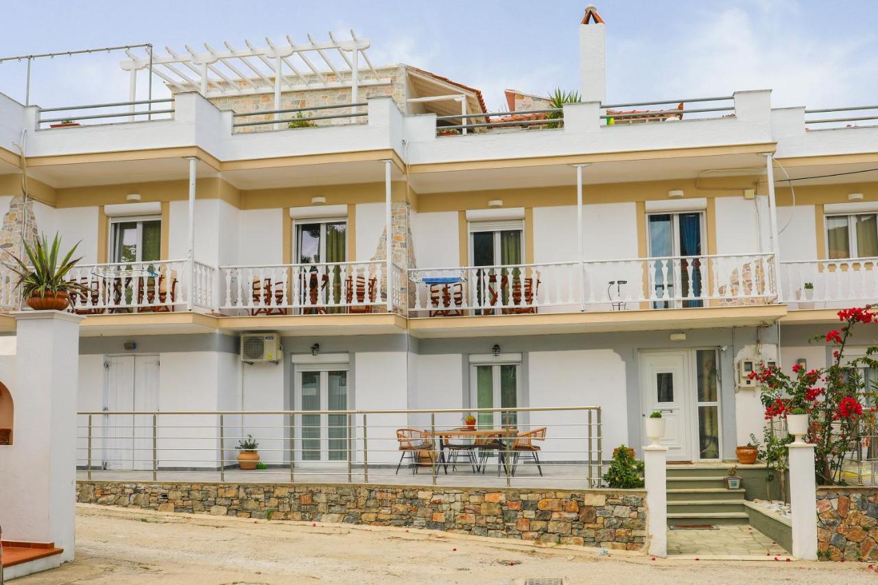 Fotis Apartment