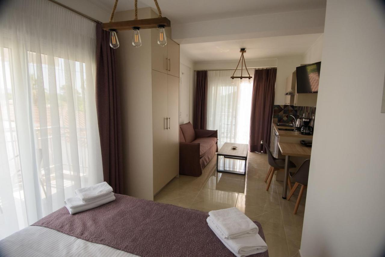 Golden Apartment Ammoudia