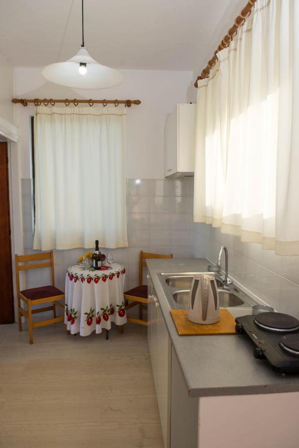 Apartment Cleopatra Laganas
