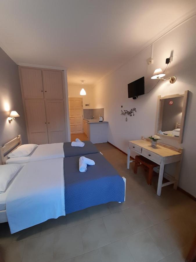 Aparthotel Aronda 3*