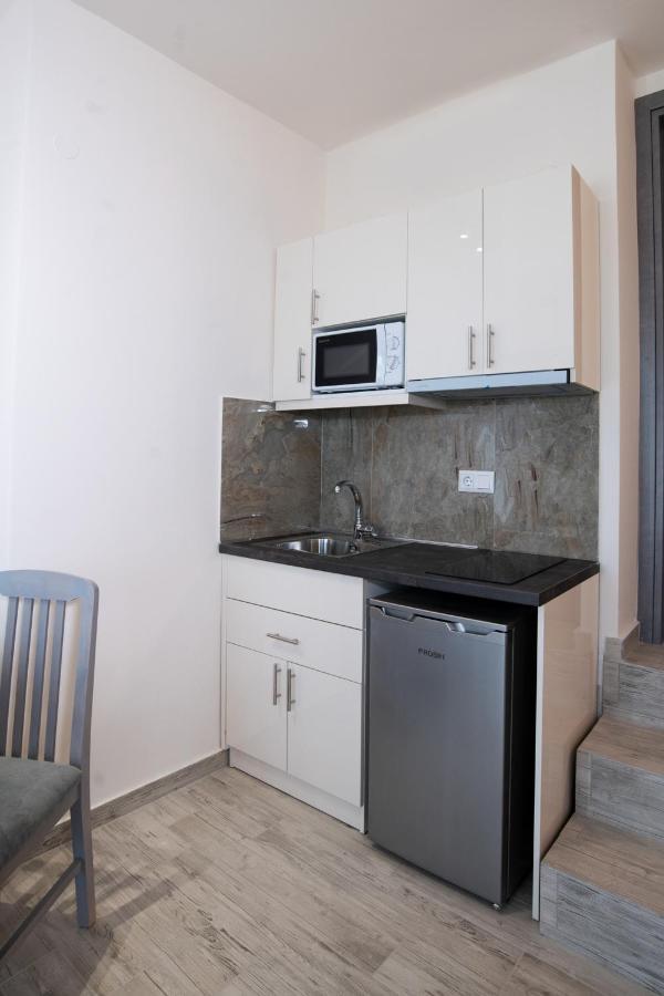 Apartment The Palms Novasithonia *