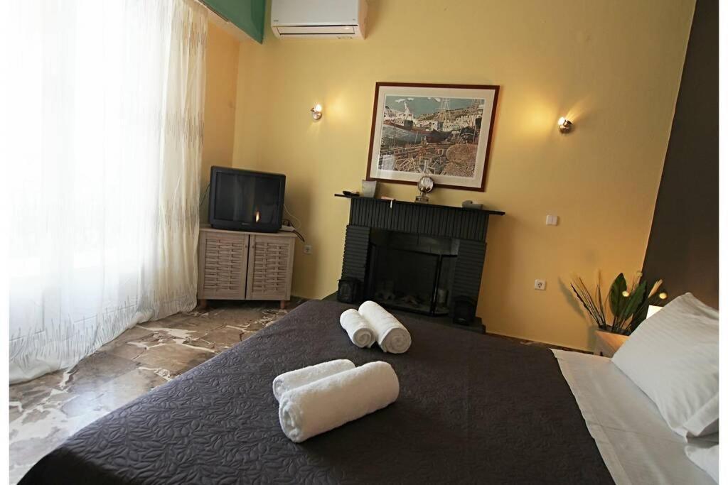 Of The Hill In Drepano-nafplio, Beautiful View Apartment