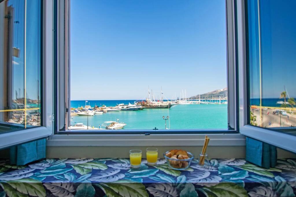 Harbour Junior By 