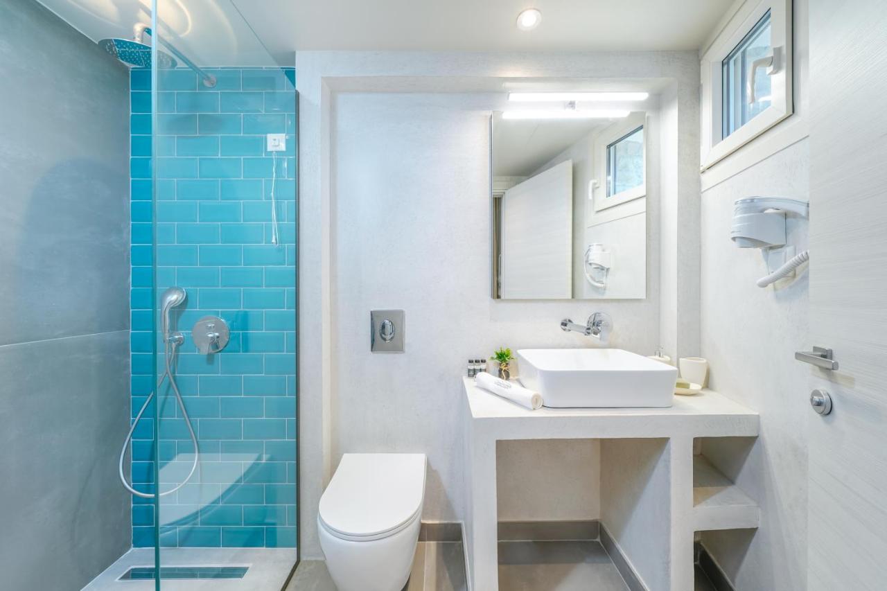 Lithorama Boutique Hotel *