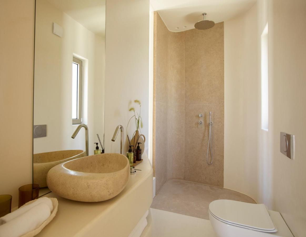 Hotel White Pebble Pollonia