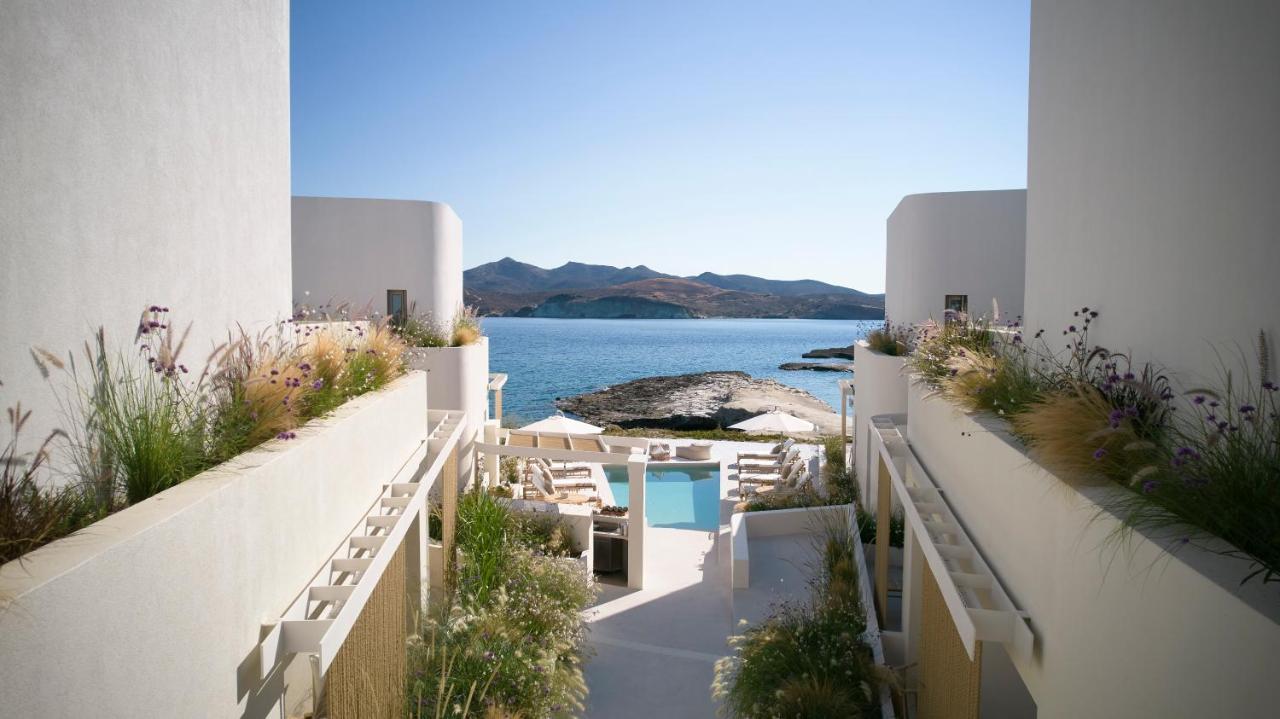 Hotel White Pebble 5*