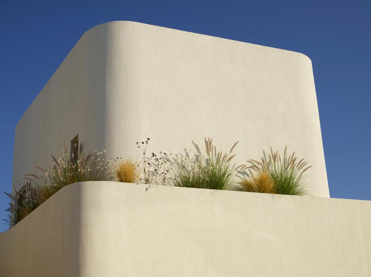 White Pebble Hotel 5*