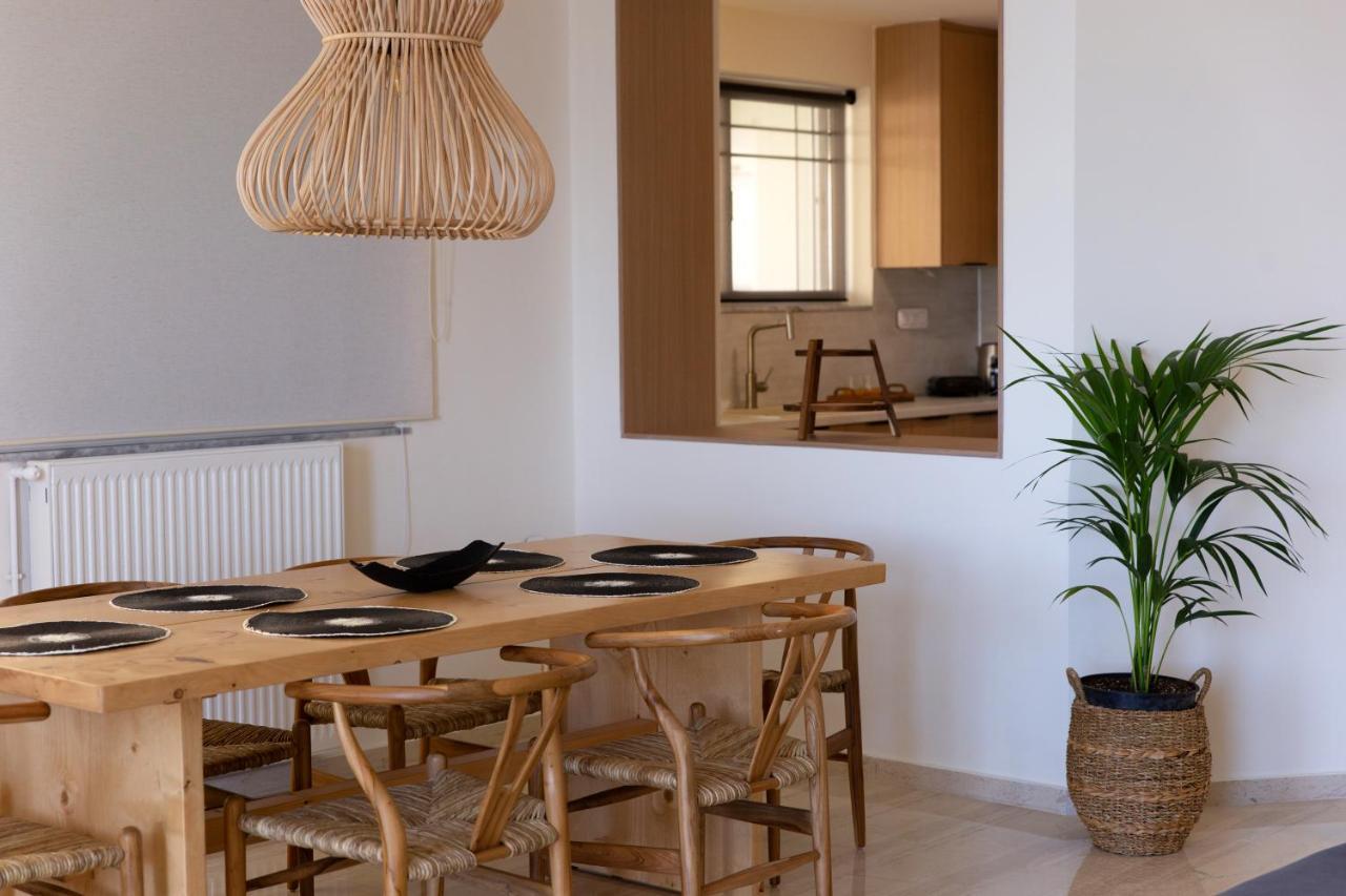 Apartment Seafront Luxury