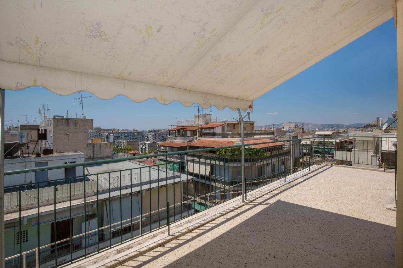 Cosy With Terrace Near Metro Station Apartment