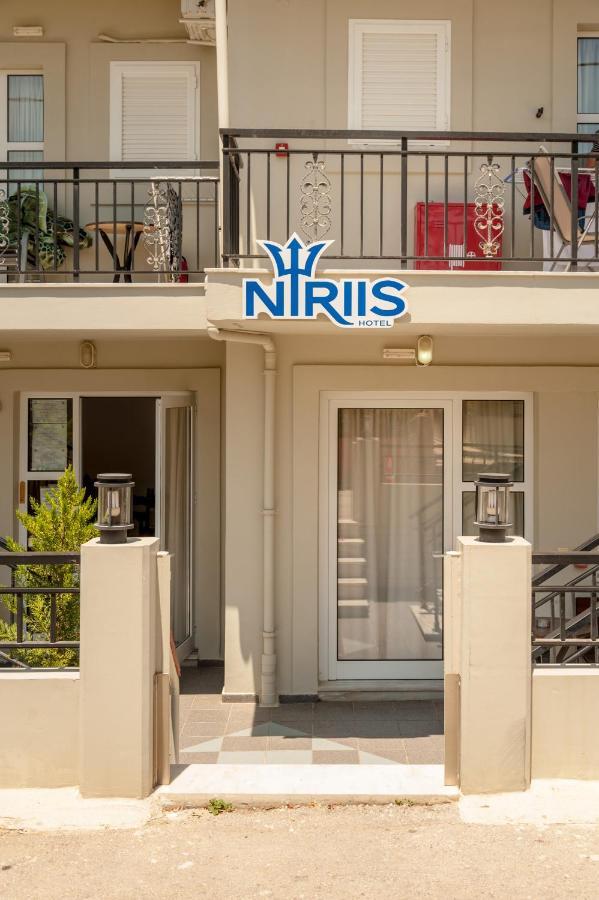Niriis Aparthotel