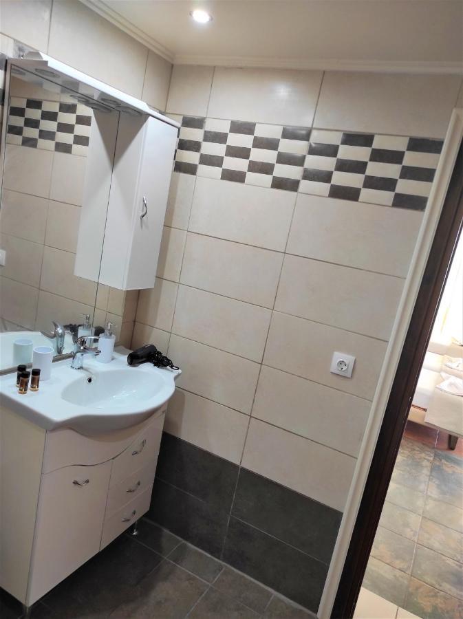 River's Aparthotel 3*