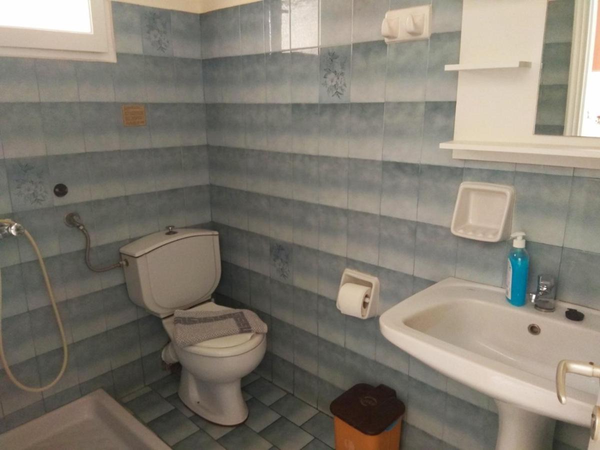 Kostas Studios Apartment
