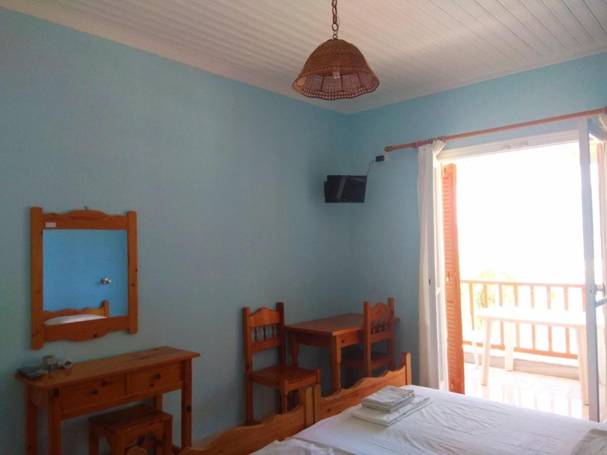 Kostas Studios Apartment *