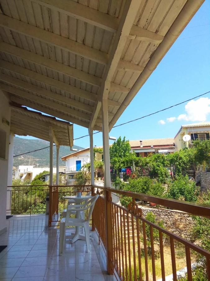 Kostas Studios * Vasiliki (Lefkada)