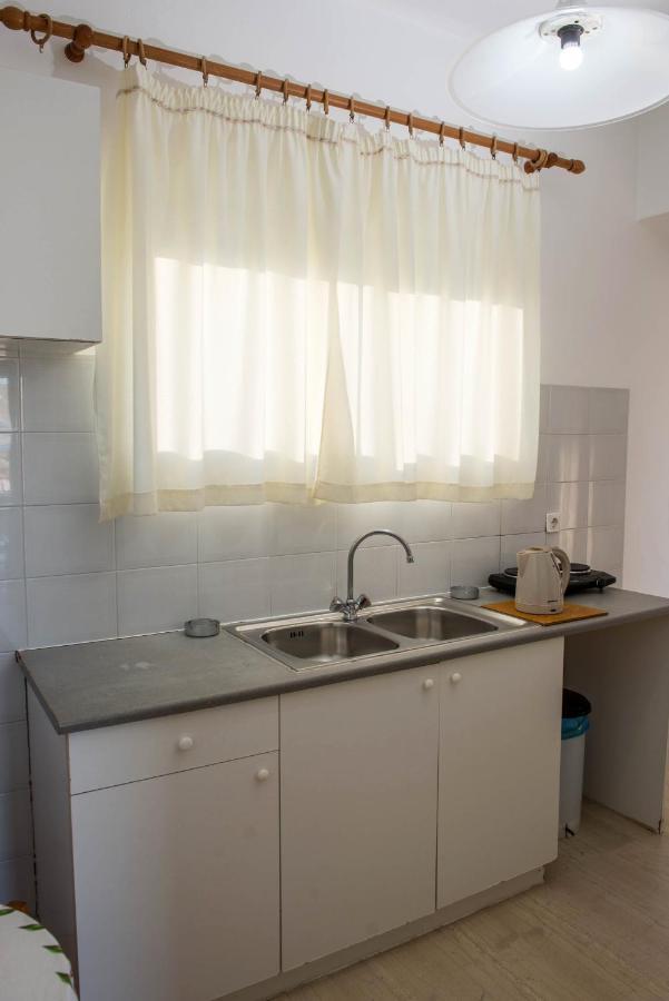 Cleopatra Apartment
