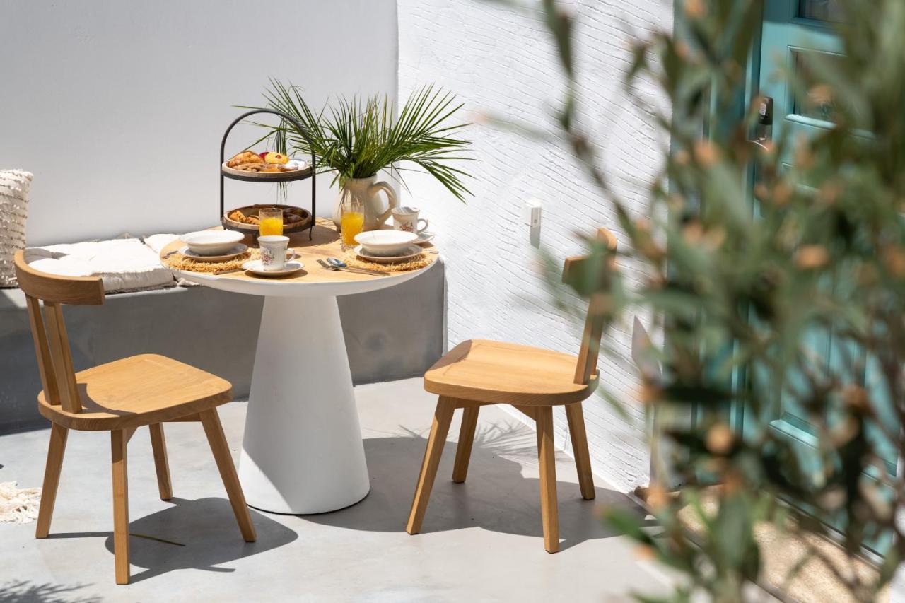 Kaminos Boutique * Symi