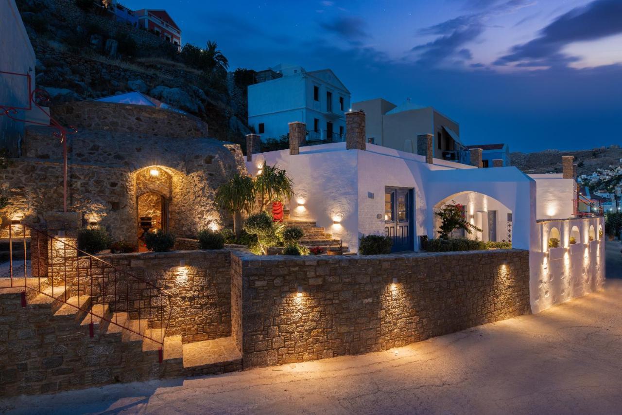 Kaminos Boutique * Symi