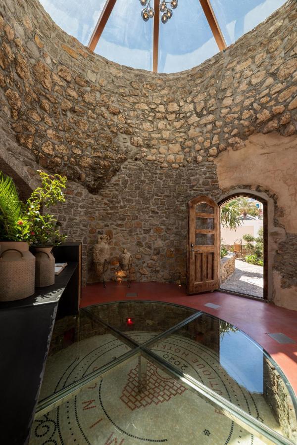 Kaminos Boutique Symi