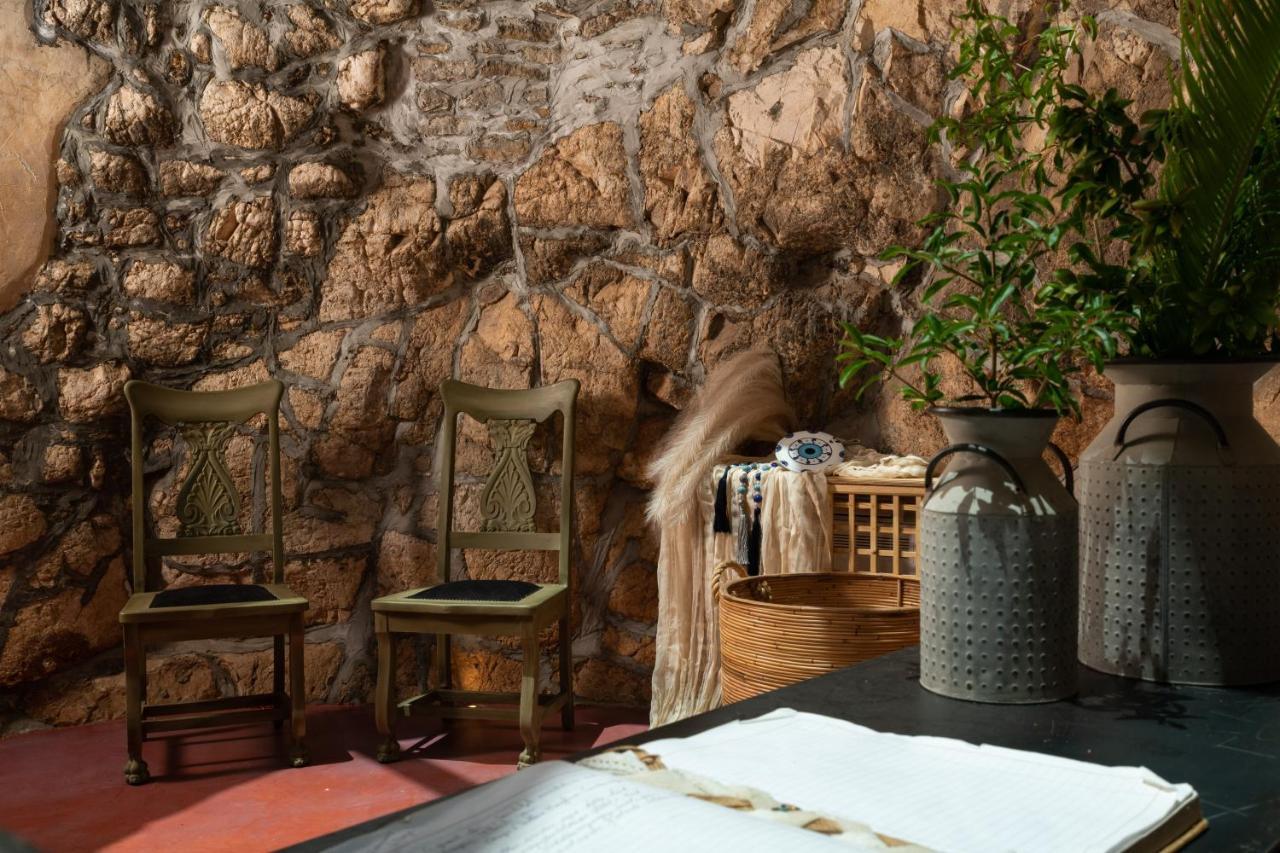 Kaminos Boutique Apartment Symi