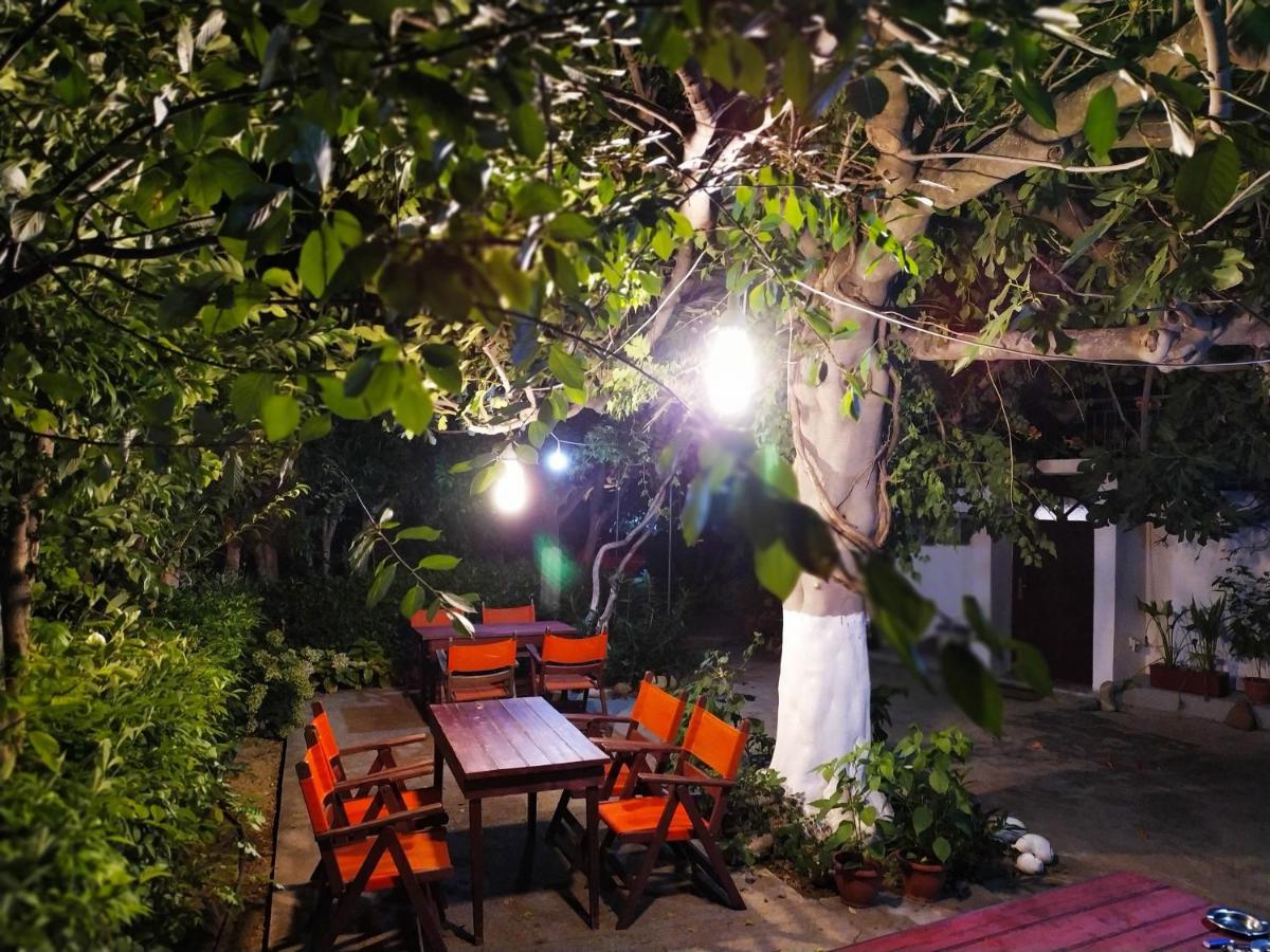 Aiolis Apartment