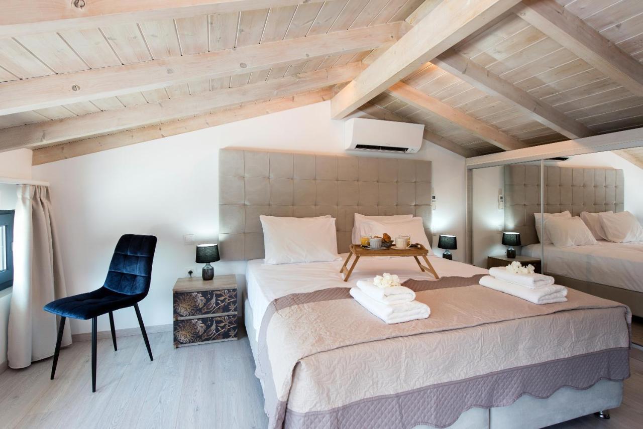 White Swan With Private Pool And Jacuzzi Villa Kommeno (Corfu)