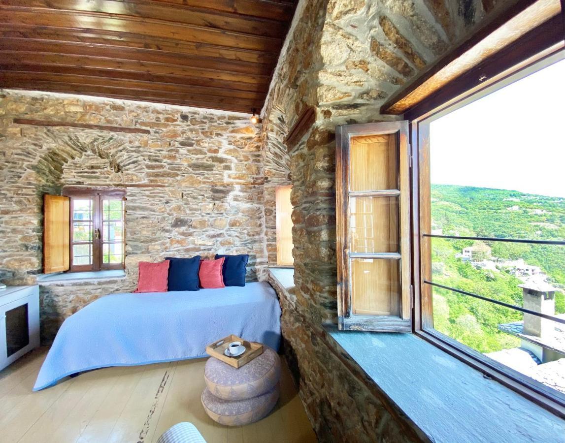 Hotel Archontika Karamarlis