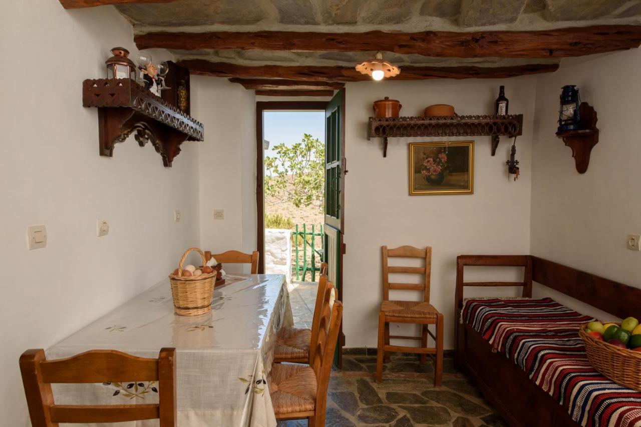 Itonia House *