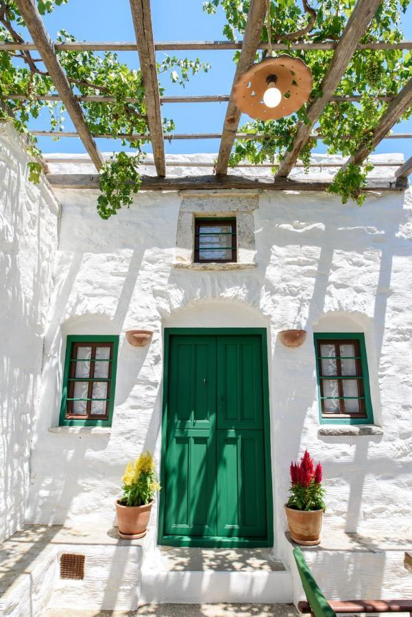 Itonia House *