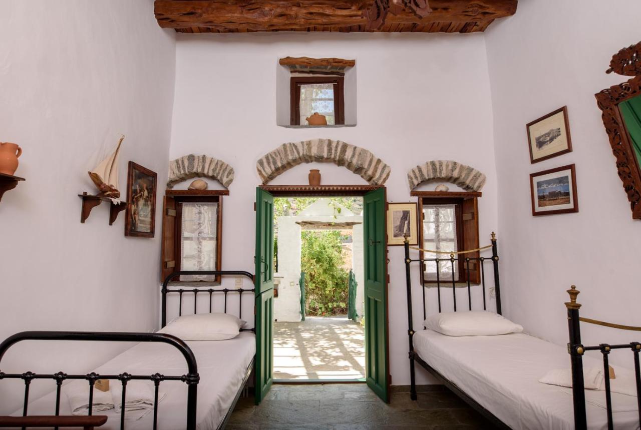 Holiday home Itonia House