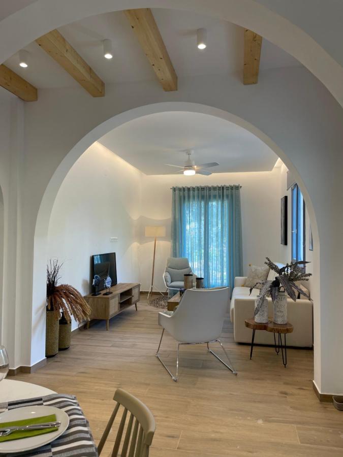 Marine's Luxury *