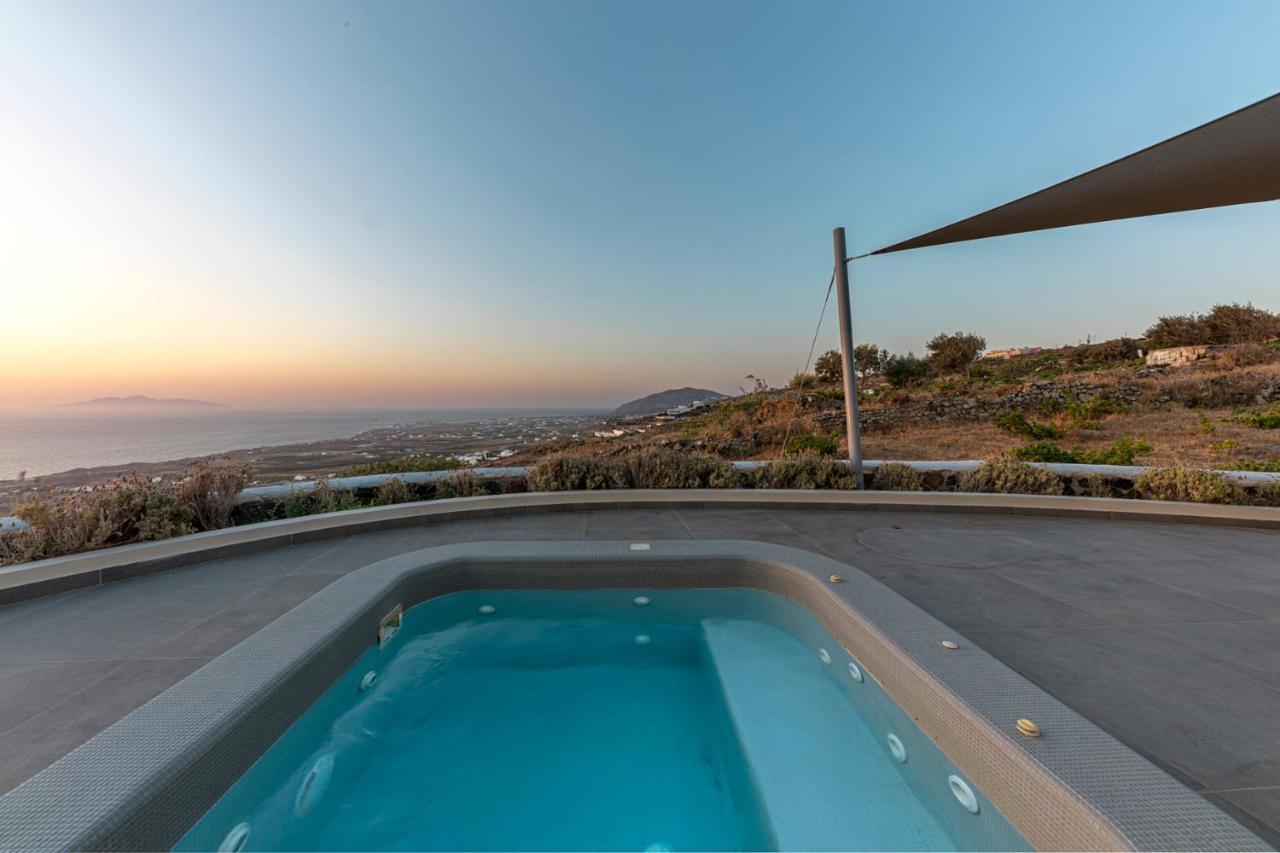 Vinea Santorini *